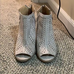 Tan Suede peep toe shoes